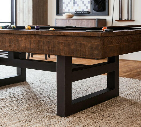 Groot Pool Table